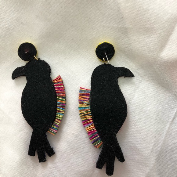Earrings - Picture 2 of 4